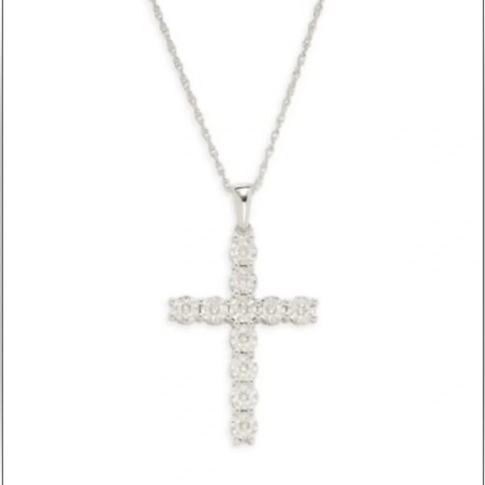 NWT EFFY 0.54 TCW Diamond & Sterling Silver Cross Pendant Necklace - Picture 2 of 2